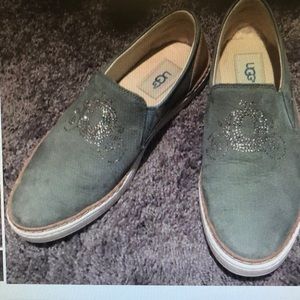 Ugg Disney Cinderella Bling Sneakers Size 7.5